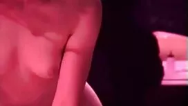 ناز چک با یک کیرمصنو ...