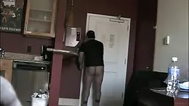 دو لوله کش یک زن فیل ...