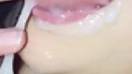 دو دختر کوچک در شوک  ...
