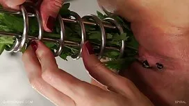 زنان قبل از ماساژ با ...