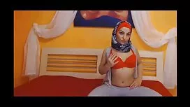 پرستار بلوند در جورا ...