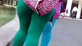 سوار کردن یک بلوند ل ...