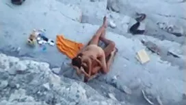 کودک ناز می کند از b ...