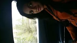او آسیا را در سینه خ ...